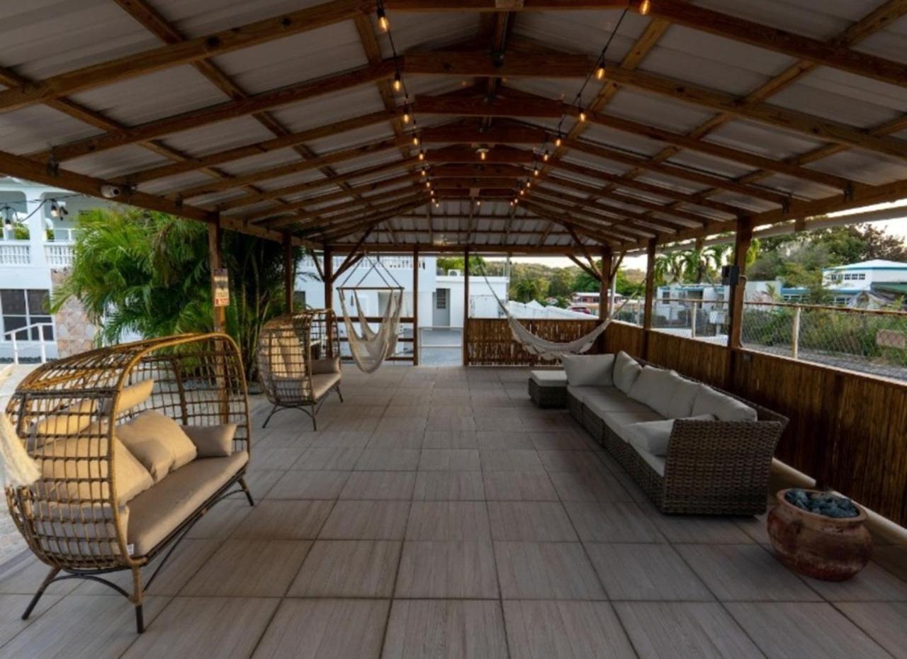 מנאטי El Flamingo Beach Club מראה חיצוני תמונה